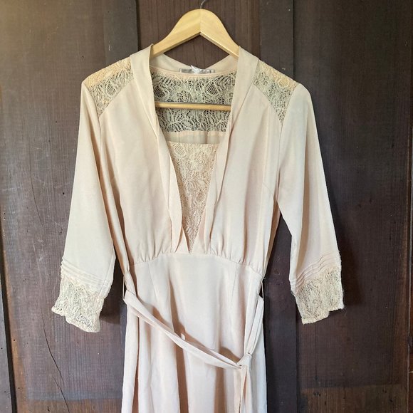 Cream/Tan Lace & Gauze Cocktail Dress - Picture 1 of 5